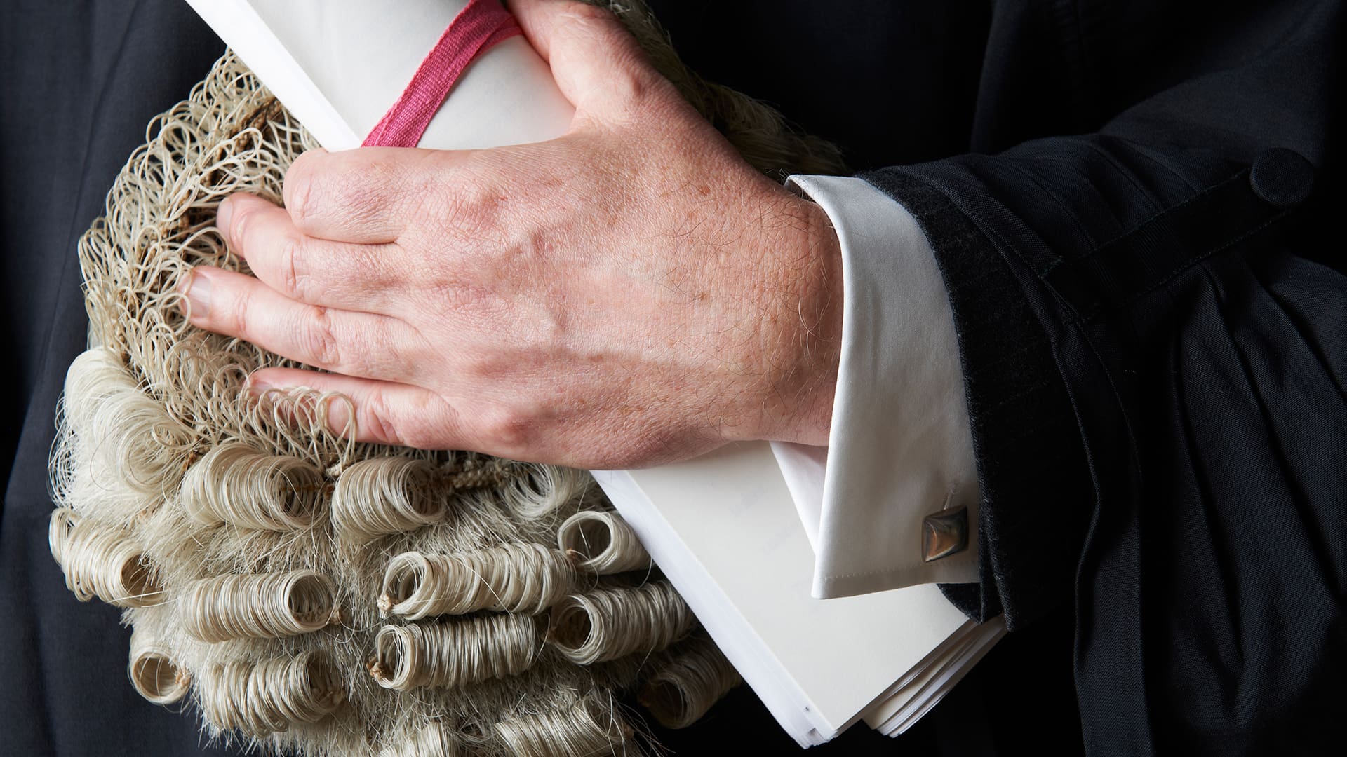 THE IMPORTANCE OF SIMPLE AND CLEAR ENGAGEMENT LETTERS - CANTOR FITZGERALD &  CO V YES BANK LIMITED [2024] EWCA CIV 695 | Beale & Co